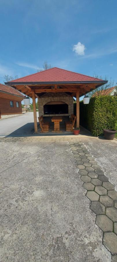 Guesthouse Miha غاكوفيتسا المظهر الخارجي الصورة